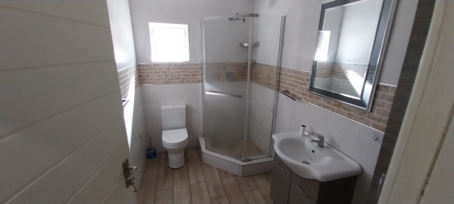 4 Bedroom Property for Sale in Beacon Bay Eastern Cape